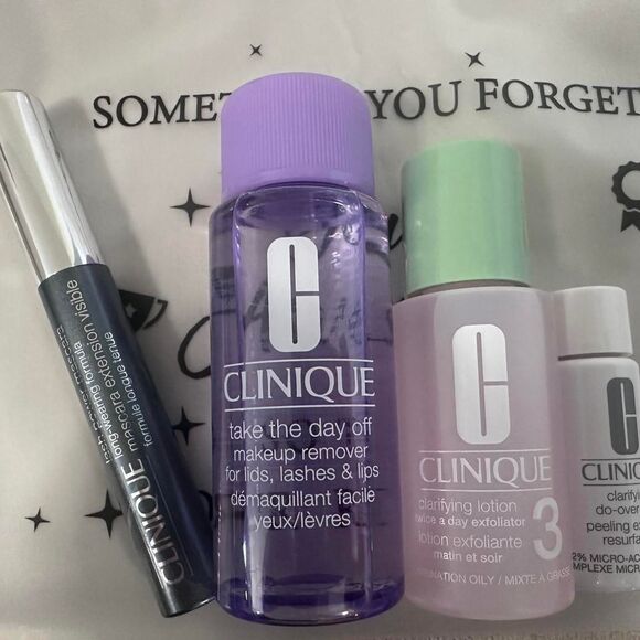 NEW Clinique 5 Piece Set make up remover, lotion, peel - Picture 1 of 7